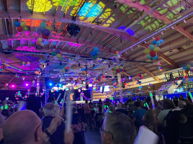 Samen in de polonaise bij Concerti Fetti